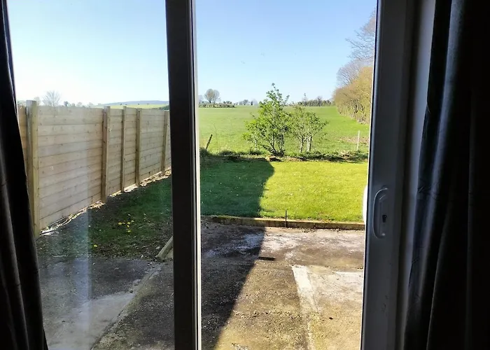 Ballyhoura Country Retreat 1 Bedroom * Kildorrery